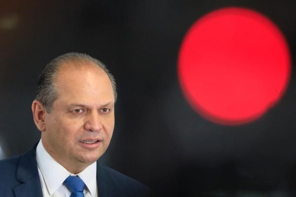Ricardo Barros nega envolvimento com Covaxin e se coloca à disposição da CPI