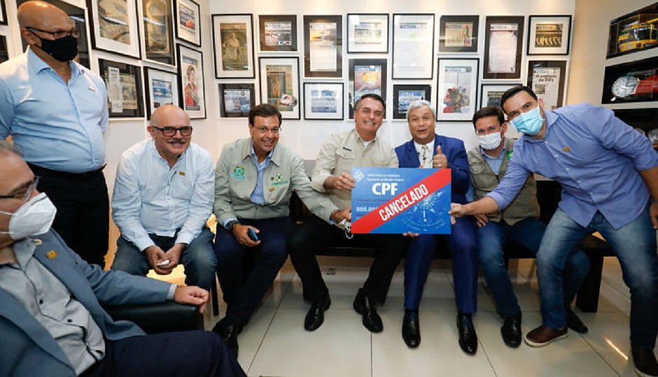 Bolsonaro comemora morte de Lázaro Barbosa: 'CPF cancelado'