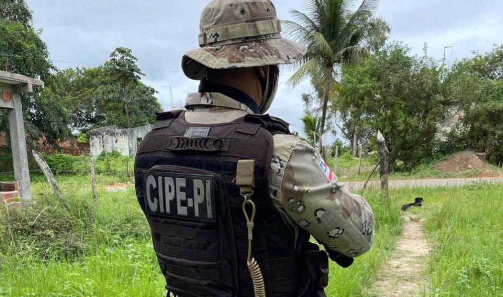 Acusado de tráfico de drogas morre em confronto com a PM no Centro 