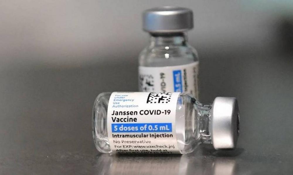 Próximas remessas da Janssen serão enviadas para todos os municípios, anuncia secretário de Saúde da Bahia