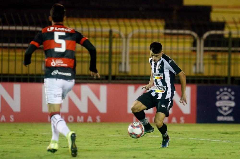 Vitória perde para o Botafogo e segue no Z4 da Série B
