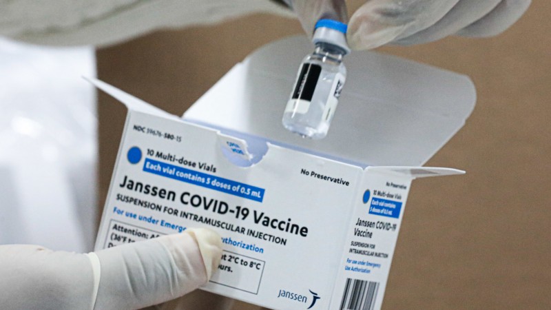 Efetiva contra variantes, vacina da J&J protege por ao menos 8 meses