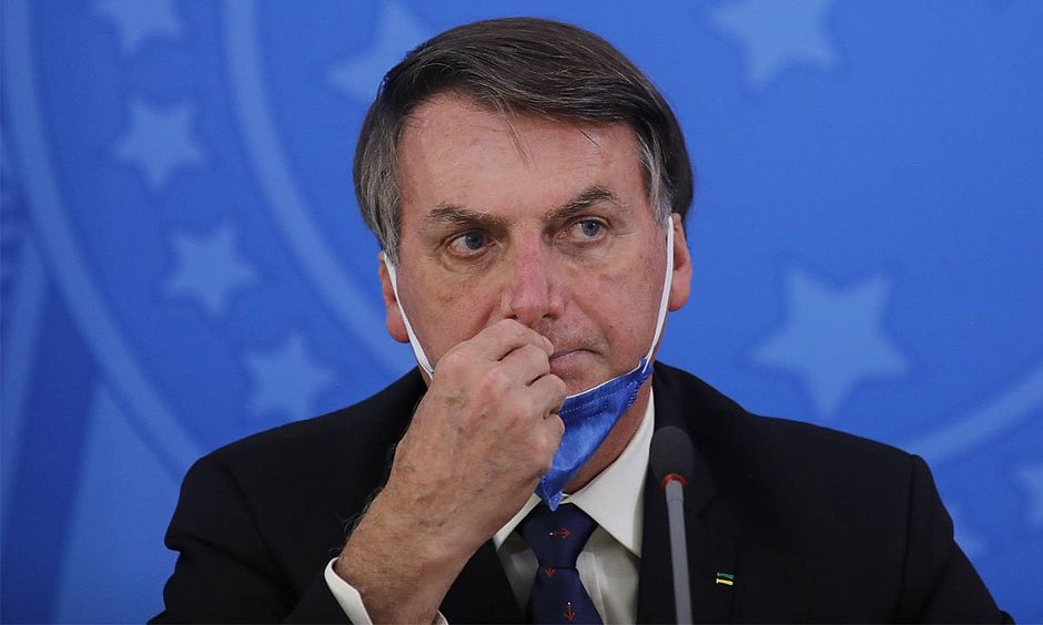 PF abre inquérito para investigar se Bolsonaro prevaricou no caso Covaxin