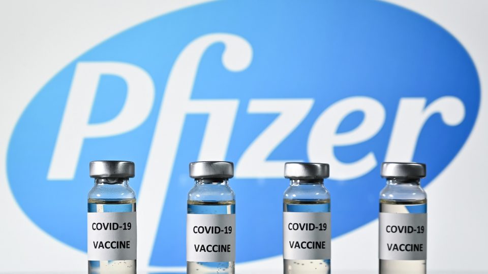 Pfizer e BioNTech analisam possibilidade de 3ª dose de vacina para combater variante Delta