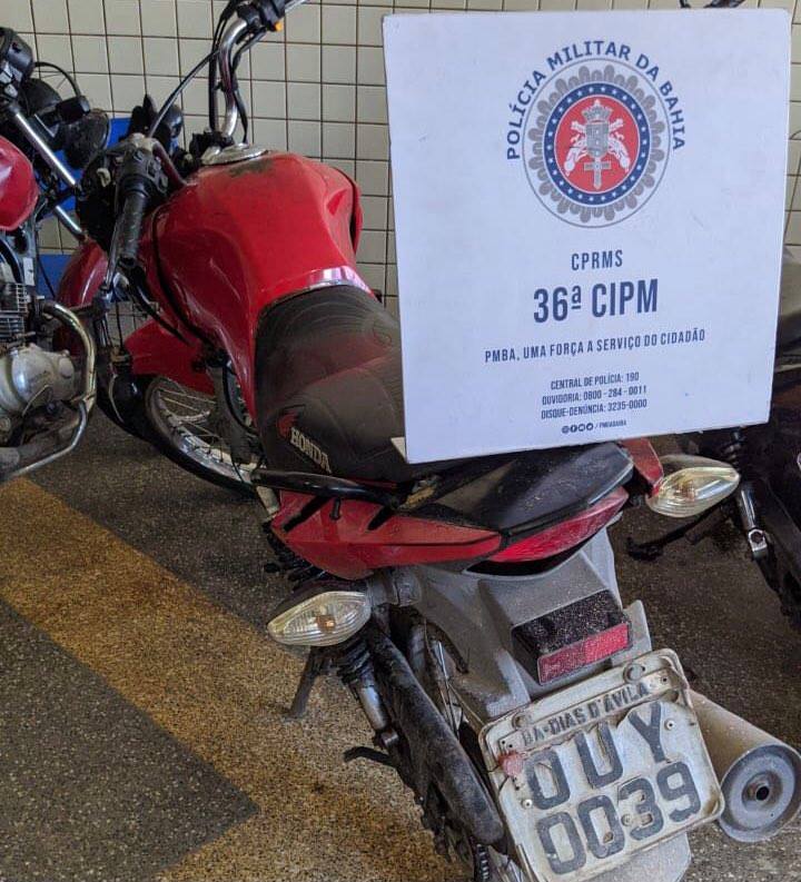 Veículo roubado é recuperado pela PM e adolescente apreendido em Dias d’Ávila