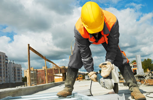 Sinebahia e Prefeitura oferece novas vagas de emprego na construção civil 