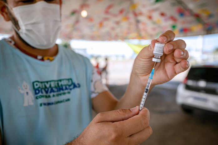 1ª dose contra Covid será suspensa nesta segunda em Camaçari