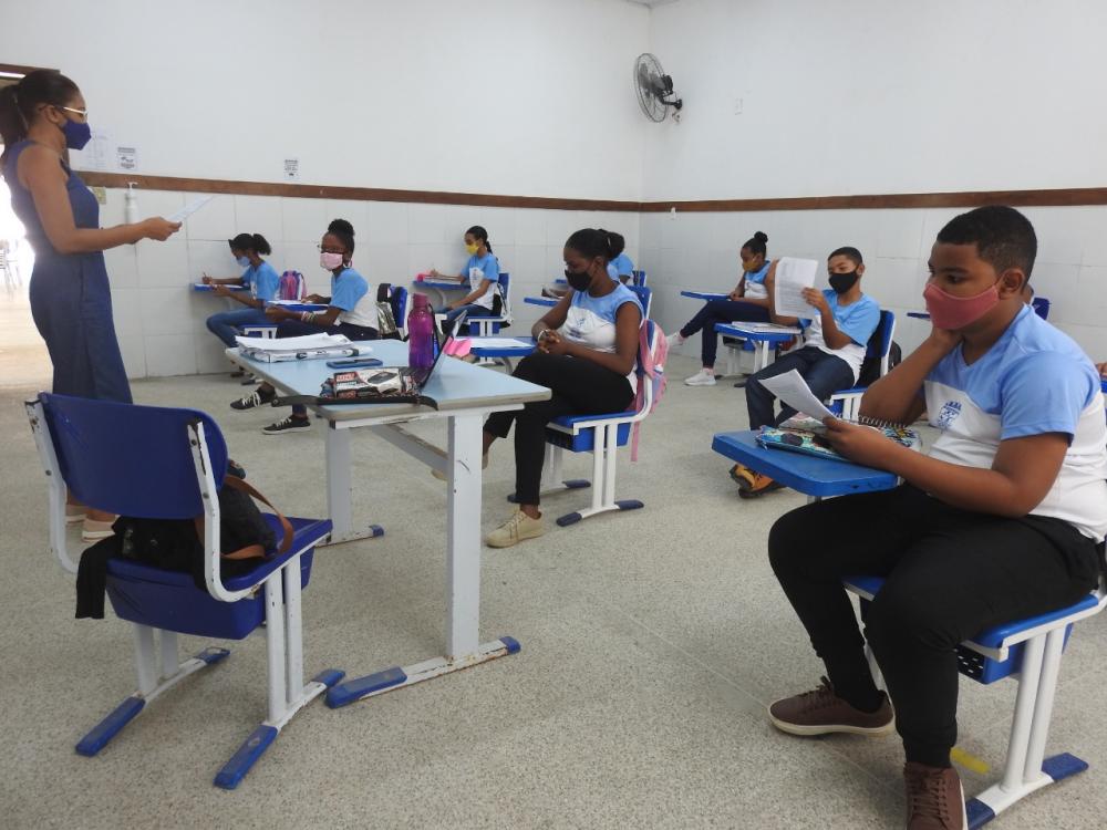 Escolas não têm registros de casos de covid-19 em três meses de aulas presenciais
