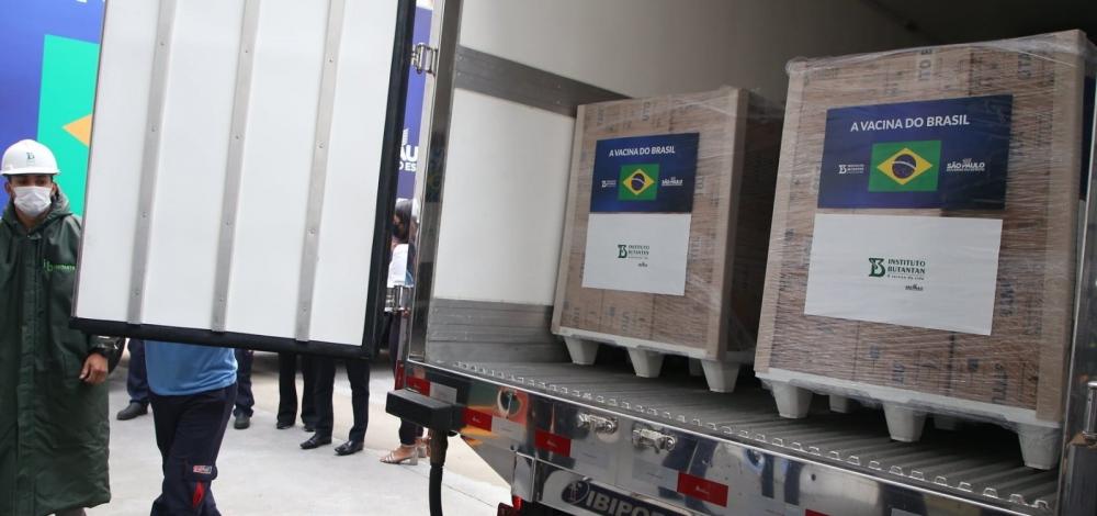 Ministério da Saúde afirma que não há doses de vacinas 