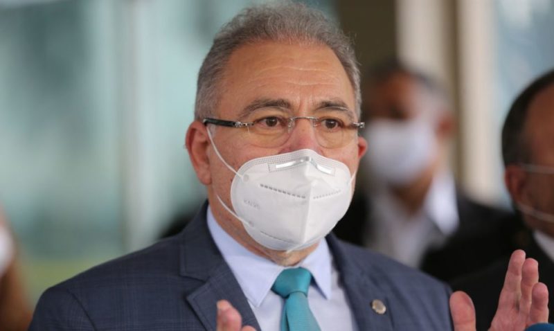 Intervalo de aplicação da Pfizer diminuirá em setembro, diz Queiroga