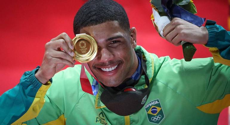 'Espero que boxe tenha mais investimento', diz campeão olímpico Hebert Conceição