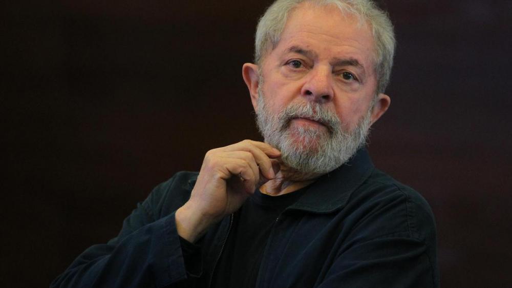 Lula critica militares e diz que só conversará com Forças Armadas se for eleito