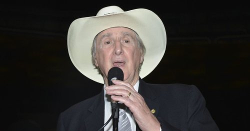 Zé Ramalho é o 4º artista a cancelar participação em álbum de Sérgio Reis