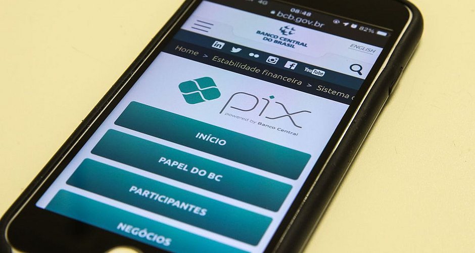 Presidente do BC promete anúncio de medidas para PIX ser mais seguro