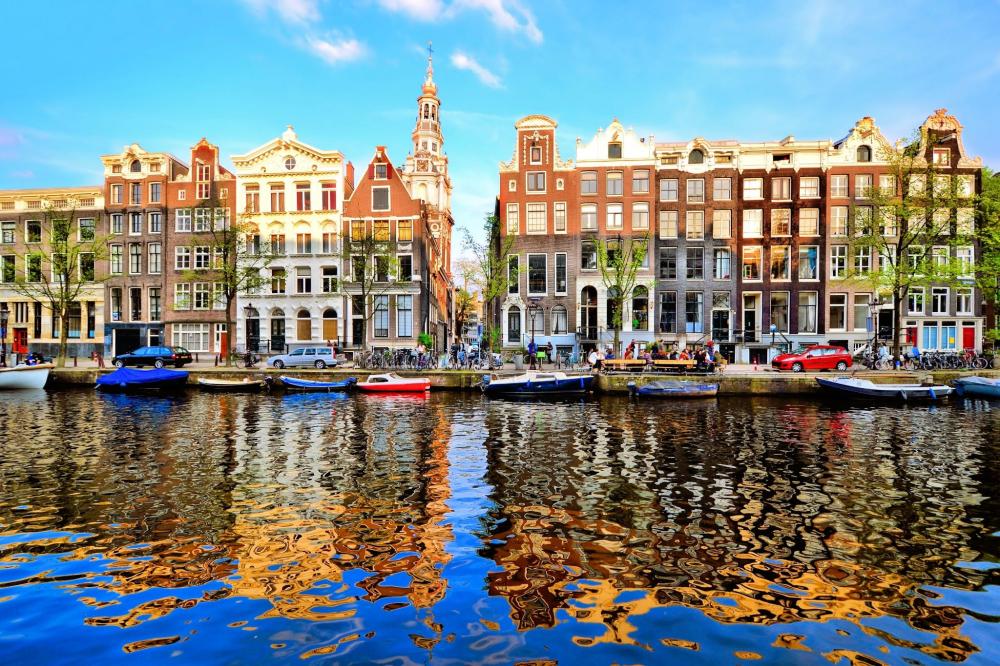 Holanda 'legaliza' entrada de brasileiros, desde que vacinados com duas doses
