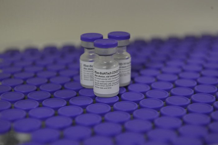 Bahia recebe 146,2 mil de doses de Pfizer 