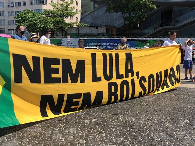 Manifestações contra o governo Bolsonaro têm baixa adesão
