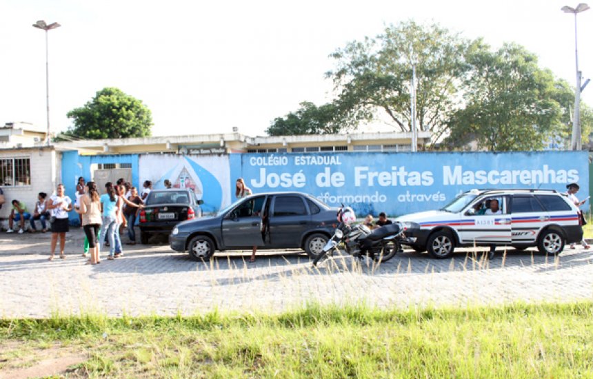 Estudante passa mal e morre dentro de colégio em Camaçari