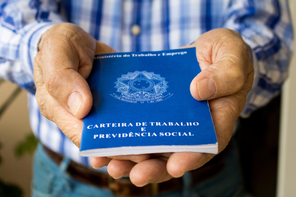 Sinebahia divulga novas vagas de emprego nesta segunda em Mata de São João