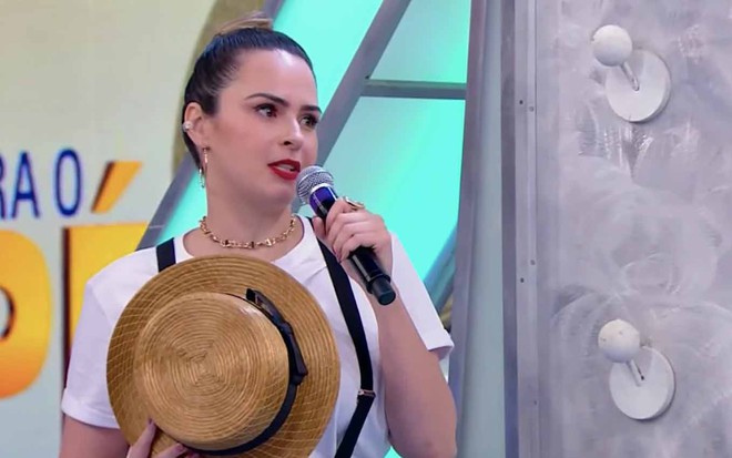 Ex-BBB Ana Paula Renault detona Tiago Leifert: 'Ficou do lado de um pedófilo