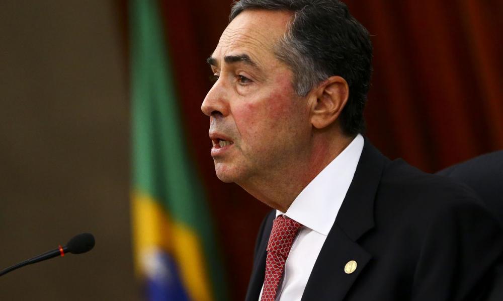 Barroso elogia proposta de reforma eleitoral aprovada pelo Congresso