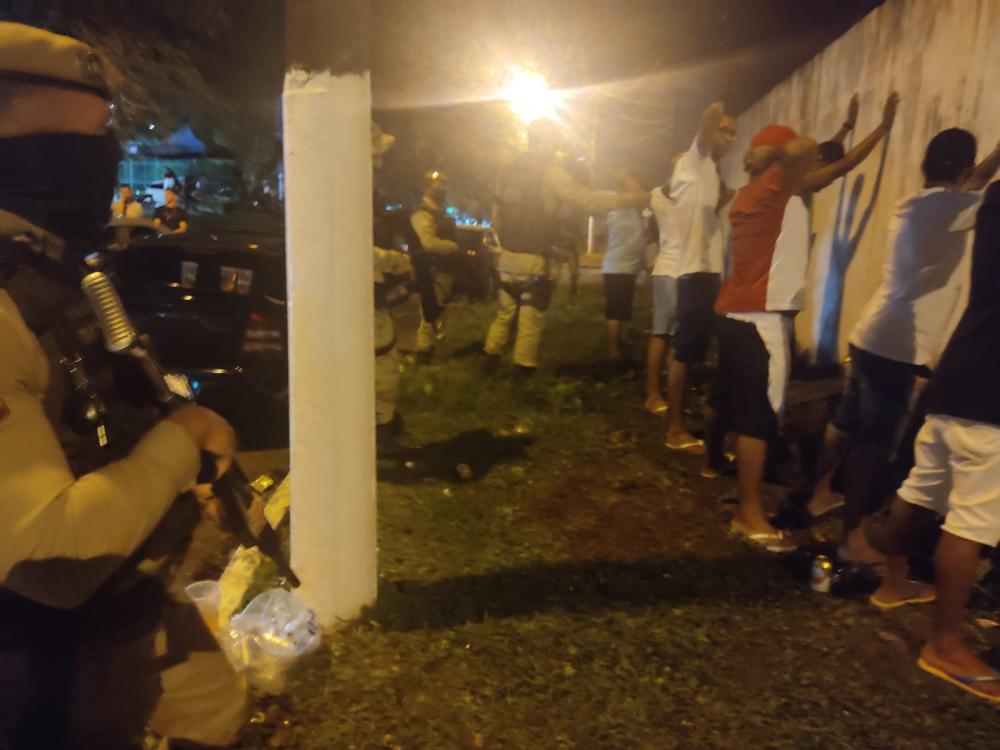PM encerra evento com paredões na Praça Raul Seixas em Dias d’Ávila