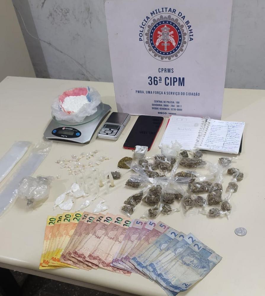 Homens são presos acusados de tráfico de drogas em estabelecimento comercial de Dias d'Ávila