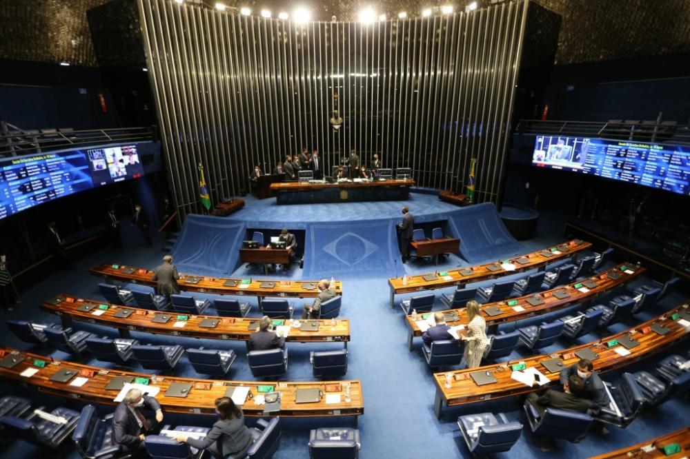 Senado analisa mudanças na Lei de Improbidade Administrativa
