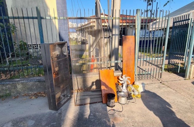 PM recupera equipamentos eletrônicos e utensílios furtados de restaurante em Dias d’Ávila