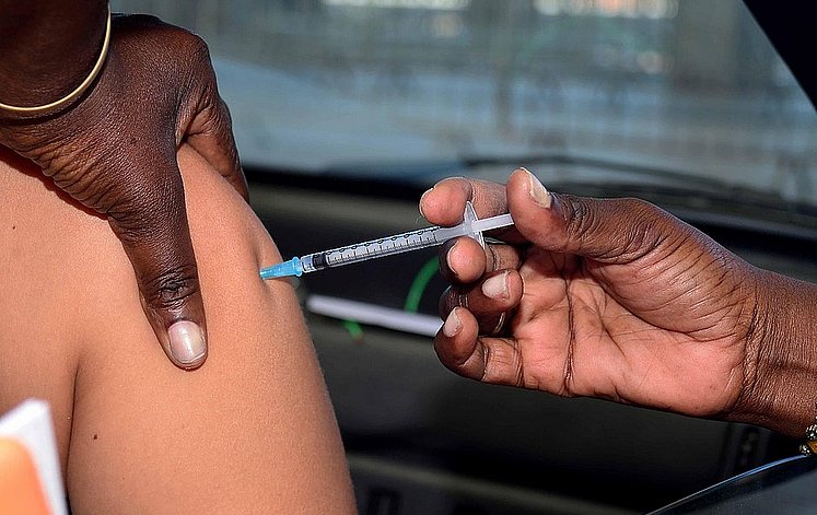 Bahia tem 79,3% da população acima de 12 anos vacinada com a primeira dose