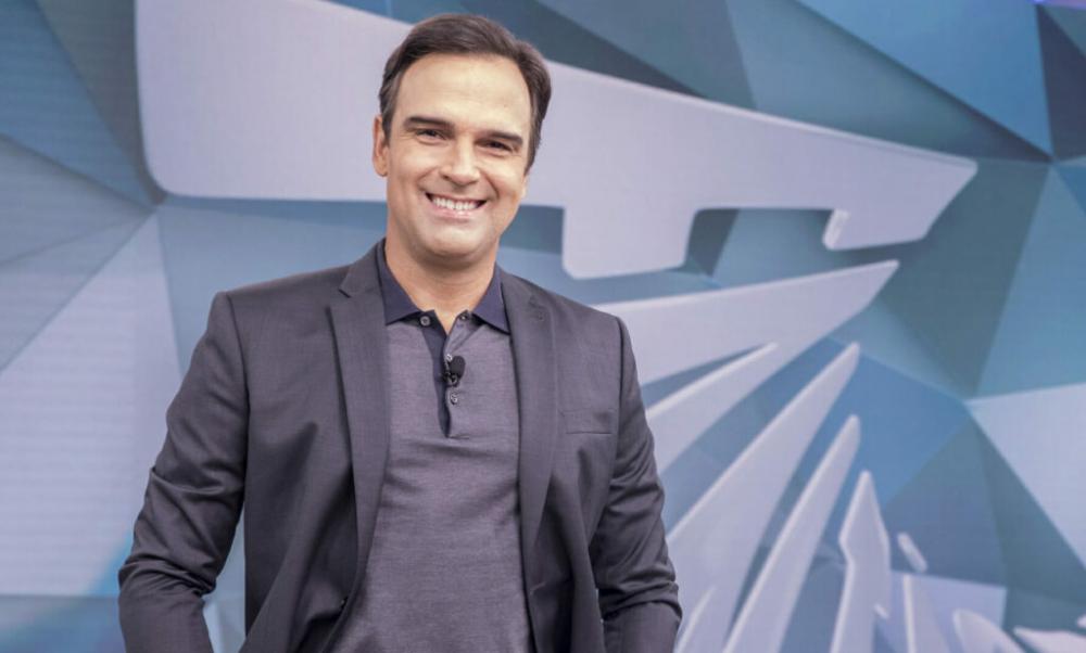 Globo bate o martelo e Tadeu Schimdt é o novo apresentador do BBB22