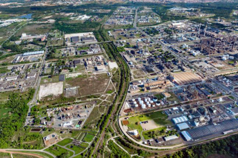 Trabalhadores ameaçam paralisar atividades no Polo Industrial de Camaçari