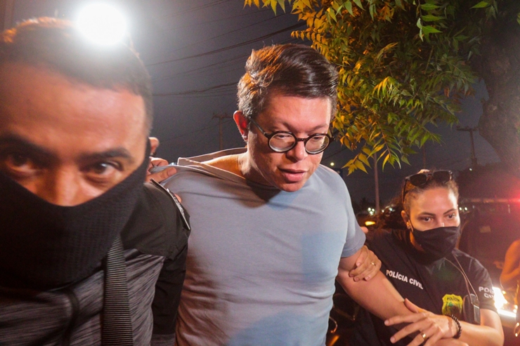 Após quatro meses na cadeia, Justiça concede liberdade a DJ Ivis
