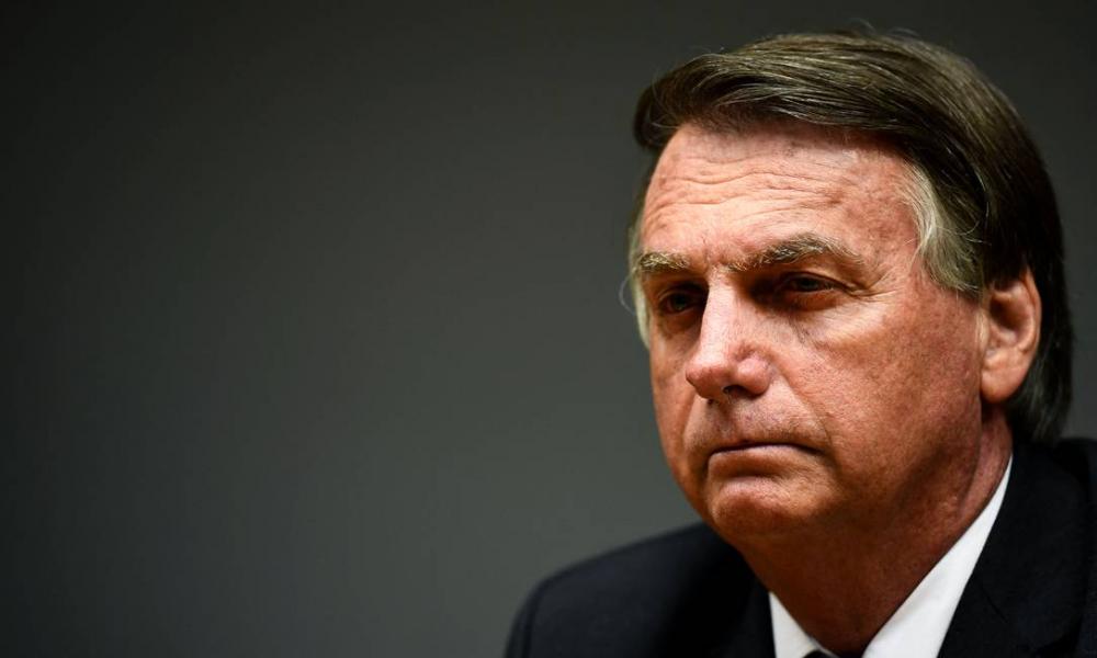 Bolsonaro diz que não vai interferir em preços dos combustíveis e gás de cozinha