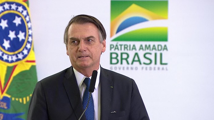 5G favorecerá turismo, agro e educação, diz Bolsonaro em abertura do leilão