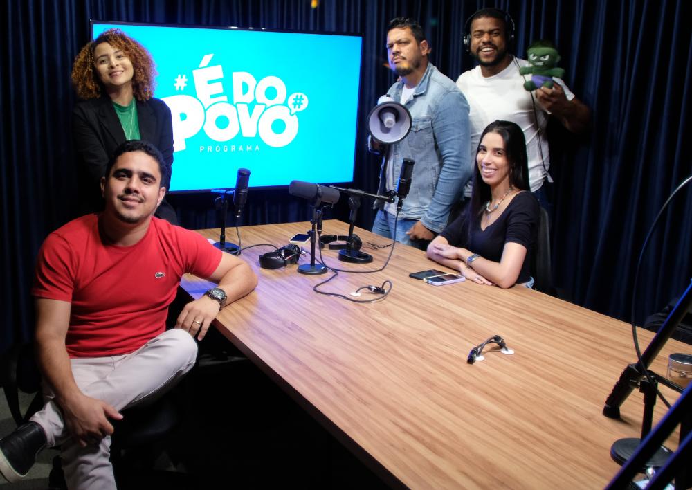É do Povo celebra três anos liderando a audiência também no youtube