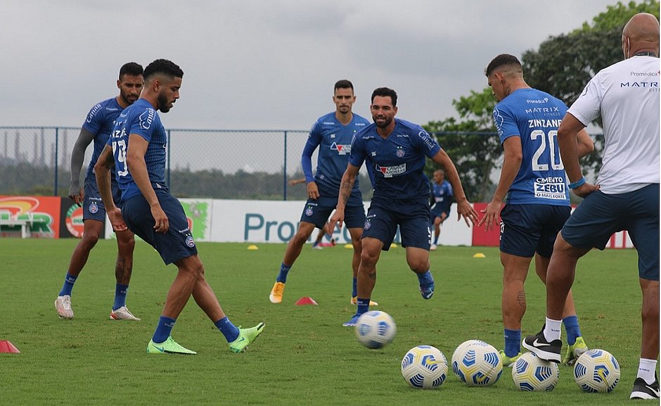 Bahia testa mudanças no time antes de duelo com o Sport