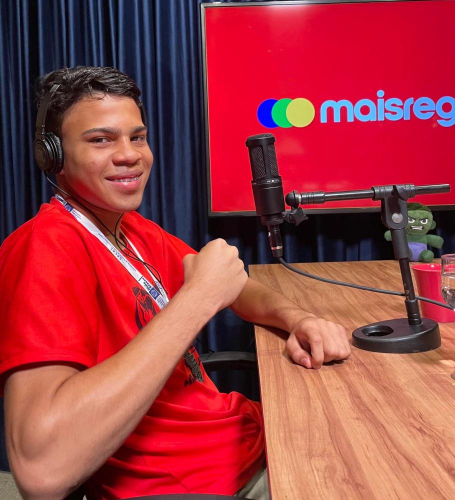 Medalha de prata no boxe, atleta matense conta história e experiência no esporte
