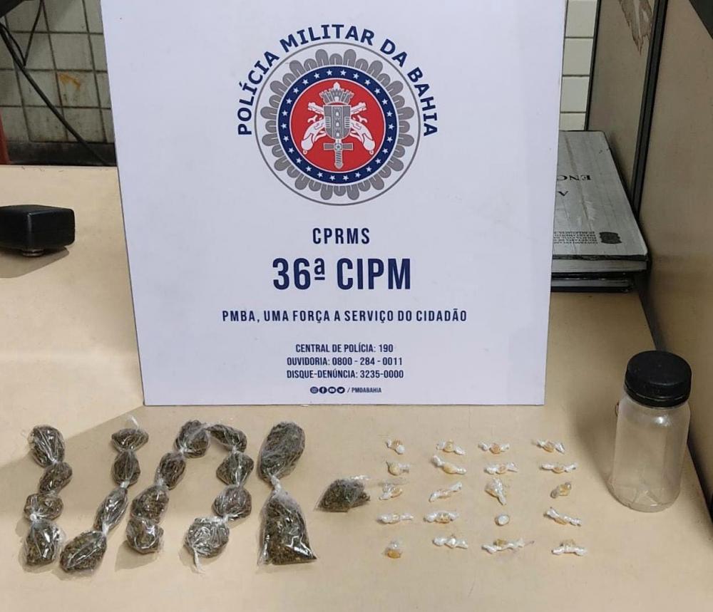 Jovens são presos acusados de tráfico de drogas em Dias d’Ávila