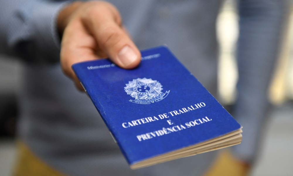 Sinebahia e Prefeitura anunciam 32 vagas de emprego em Mata de São João
