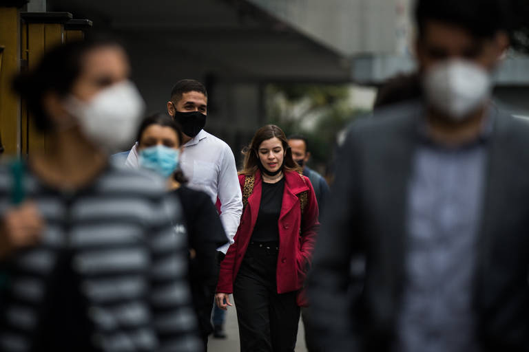 Governo de São Paulo mantém uso obrigatório de máscaras até o dia 11 de dezembro