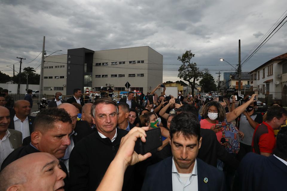 Mulher é detida pela PRF no RJ após xingar Jair Bolsonaro 