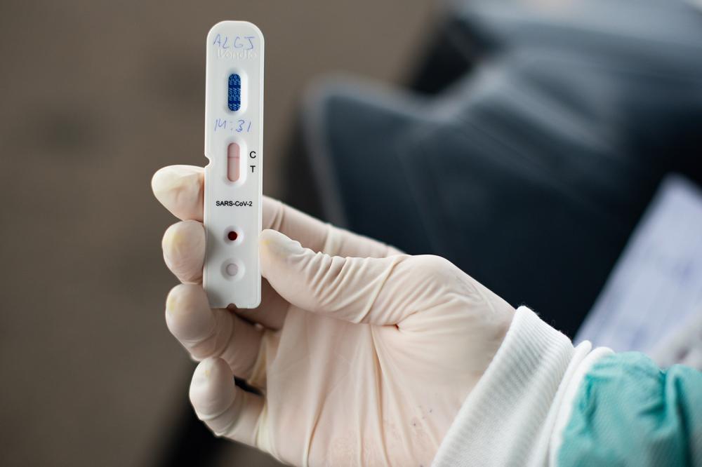 Anvisa monitora brasileiro diagnosticado com Covid após voltar da África do Sul