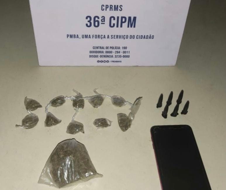 Casal é preso com drogas em Dias d'Ávila