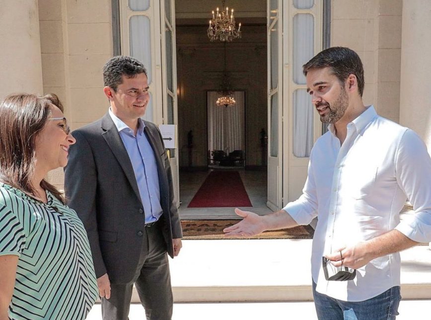 Após derrota nas prévias, Eduardo Leite recebe Moro no Rio Grande do Sul 