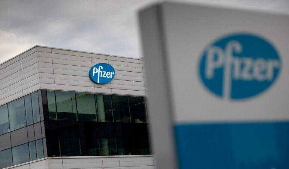 Três doses de Pfizer neutralizam variante Ômicron, anuncia a farmacêutica