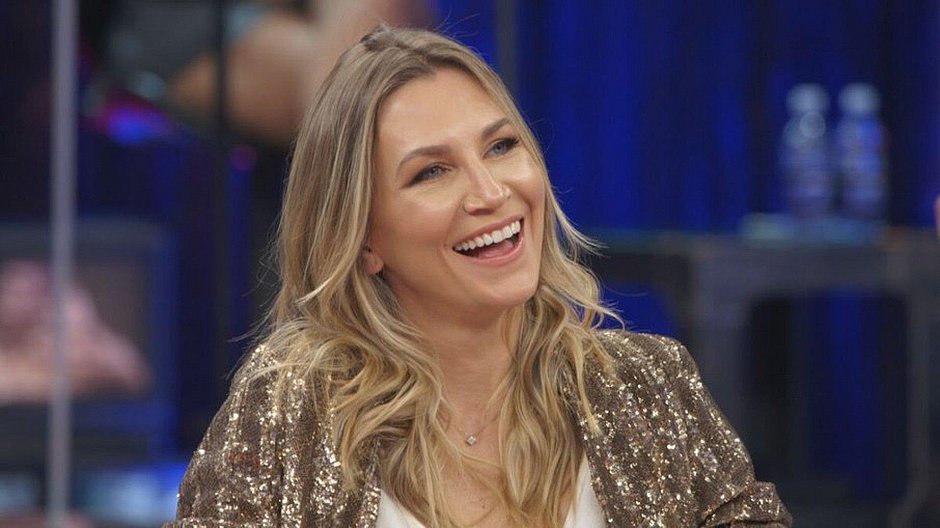 Anne Lotermann troca Jornal Nacional por Faustão na Band