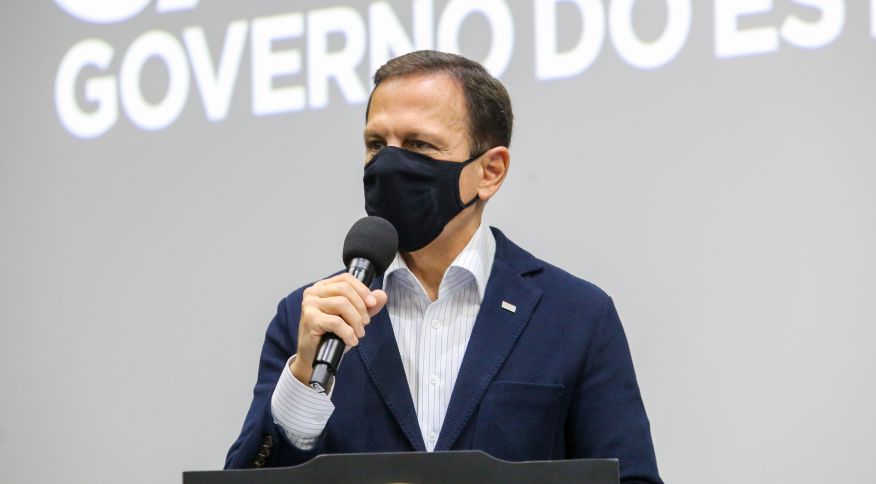 Governo de São Paulo prorroga até 31 de janeiro o uso obrigatório de máscaras