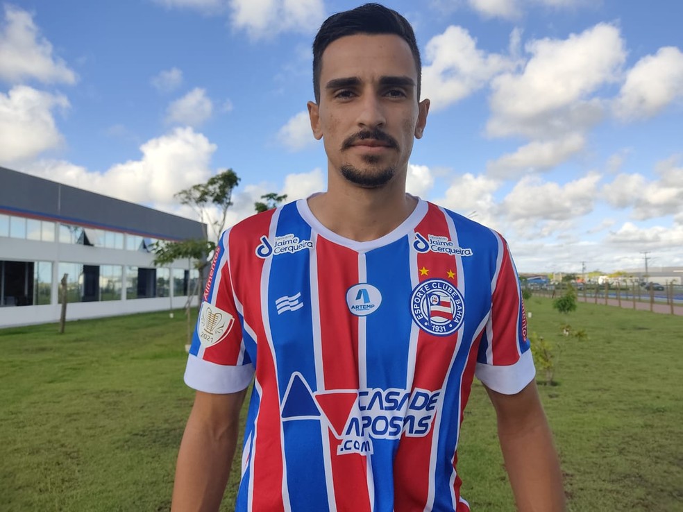 Atacante Maycon Douglas deixa o Bahia e assina com o CRB