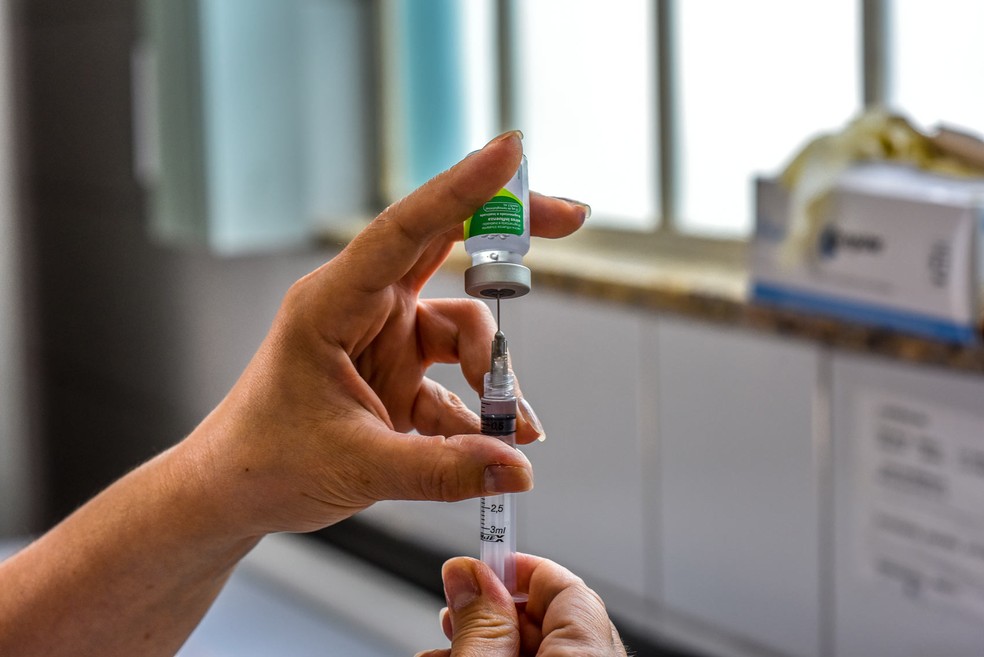 Não há vacina contra Influenza para o público adulto em Salvador
